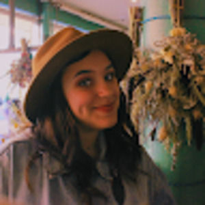 Meet your Posher, Alexandra